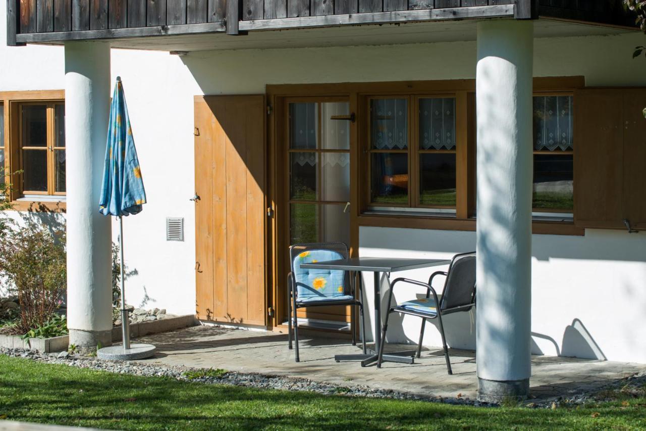 Ferienwohnungen Muntschi Andeer Quarto foto