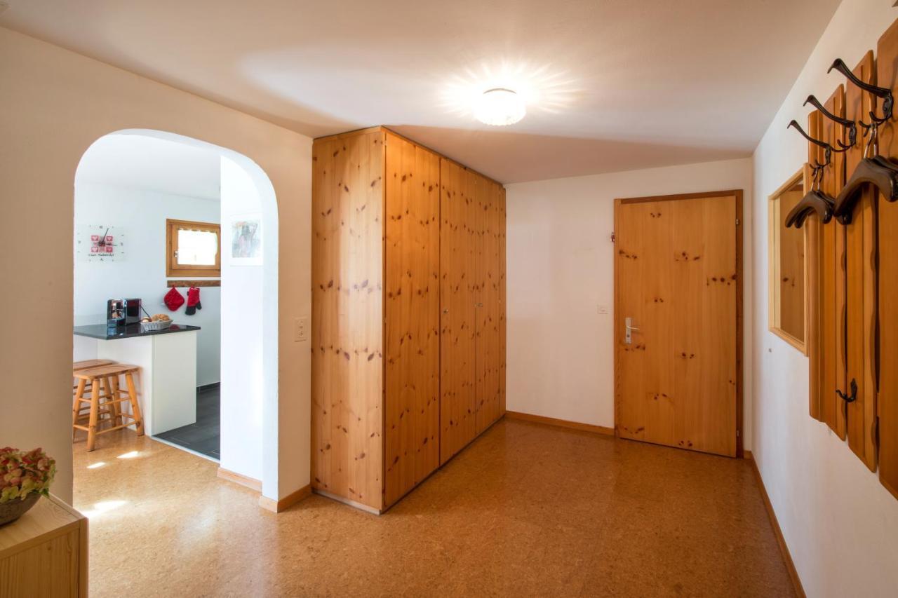 Ferienwohnungen Muntschi Andeer Quarto foto