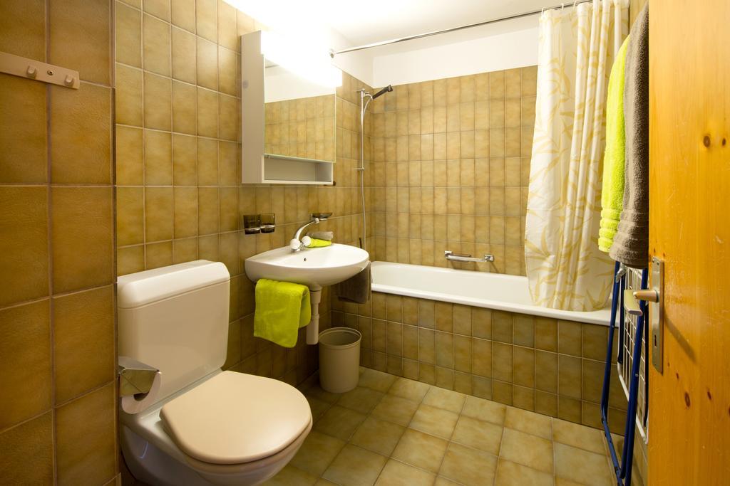 Ferienwohnungen Muntschi Andeer Quarto foto