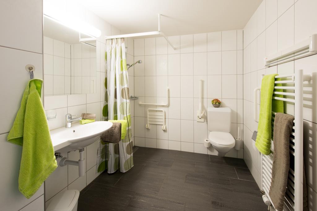 Ferienwohnungen Muntschi Andeer Quarto foto